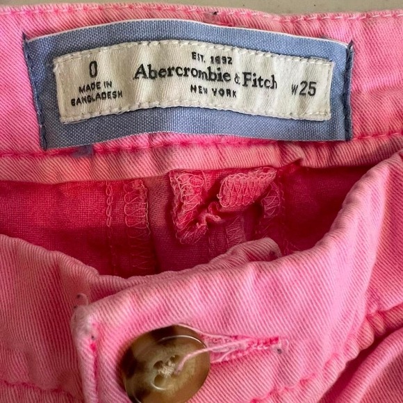 Y2K Abercrombie & Fitch Low Rise Pink Mini Shorts With Moose Logo - Picture 3 of 5